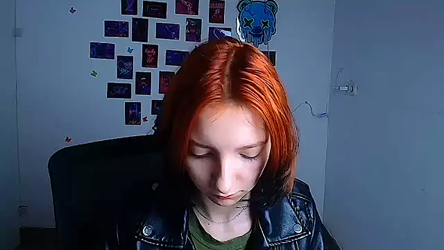 Snapshot of Butterfly_Milly chatting on May 7, 2026, 6:06 am Butterfly Milly online show from May 7, 2026, 6:06 am
