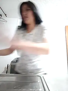 SamanthaRosse01  online show from April 17, 2026, 12:02 am