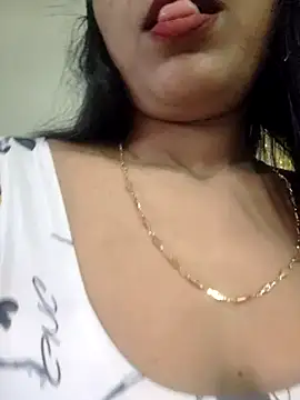 khushi ji00 online show from July 20, 2026, 2:52 am