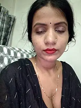 khushi ji00 online show from July 15, 2026, 9:33 pm