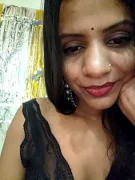 khushi ji00 online show from July 4, 2026, 4:41 am