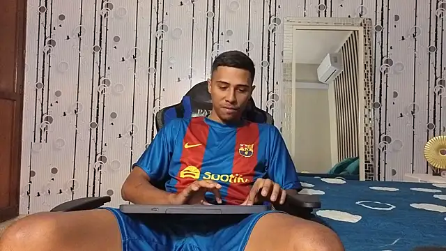 Charlies Fox online show from April 14, 2026, 7:30 pm