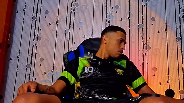 Charlies Fox online show from April 12, 2026, 3:48 pm