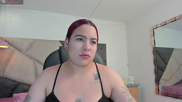 AfroditaVega  online show from April 10, 2026, 6:04 pm