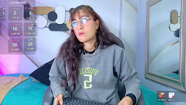 Fenixx 19 online show from May 21, 2026, 11:40 am