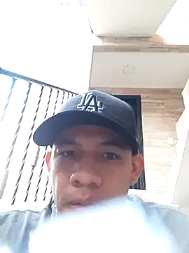 Snapshot of Benjamin_lich chatting on June 30, 2026, 11:21 am Benjamin lich online show from June 30, 2026, 11:21 am