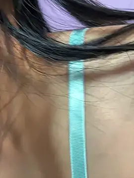 mila gomez  online show from March 29, 2026, 1:18 am