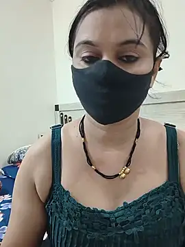 Snapshot of HeartlessGirl chatting on June 30, 2026, 7:30 am HeartlessGirl online show from June 30, 2026, 7:30 am