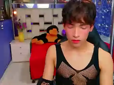 IsaacNovaa online show from April 1, 2026, 7:22 pm