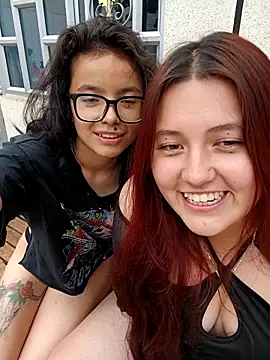 coffeeandbread online show from April 15, 2026, 7:58 pm