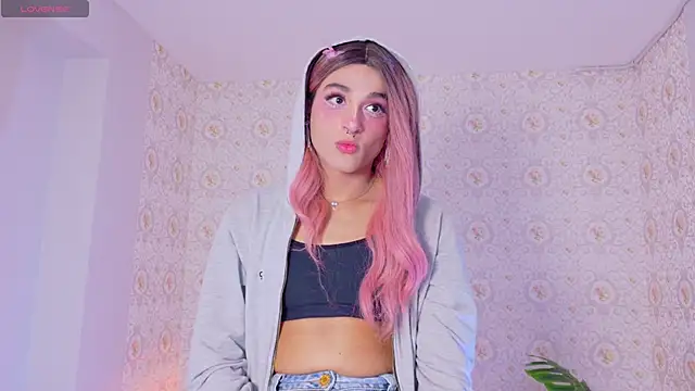 Mikavelvet08 online show from April 9, 2026, 6:36 pm