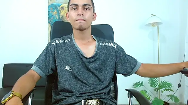 lucass 18 online show from March 26, 2026, 11:13 pm