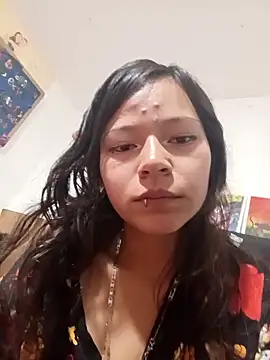 Ninffa sweet21 online show from April 16, 2026, 12:44 am