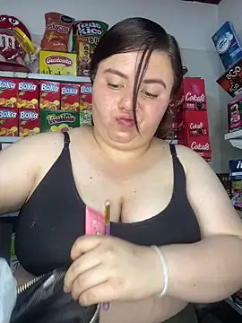 kitty  pinnk online show from April 11, 2026, 7:28 pm