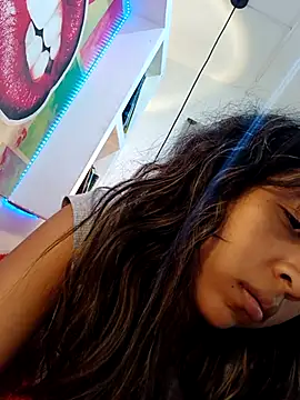 naty 18 online show from March 29, 2026, 3:08 am