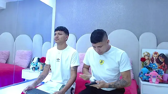 party duo playboy online show from April 6, 2026, 4:08 am