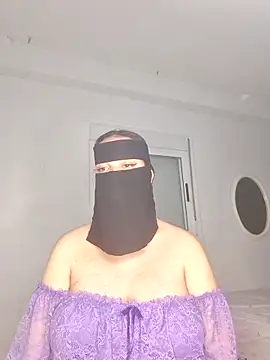 Big as-big online show from April 12, 2026, 6:44 pm