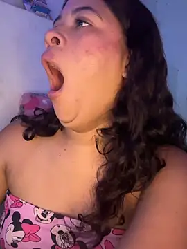 IvyRousex online show from April 9, 2026, 2:01 pm