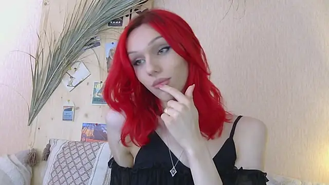 Kirana Hayes online show from April 14, 2026, 2:11 pm