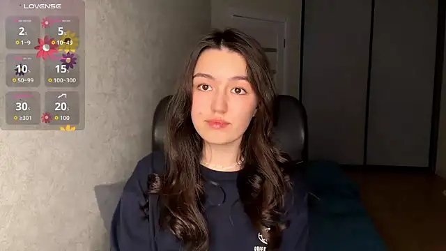 lilysolar online show from March 31, 2026, 4:20 pm