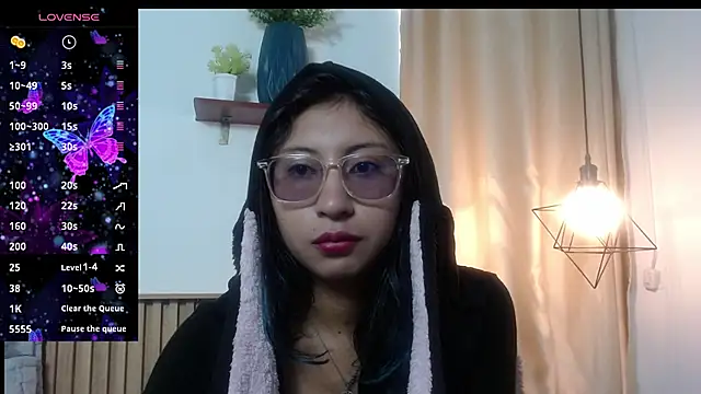 Snapshot of Violet_2003 chatting on July 16, 2026, 4:26 pm Violet 2003 online show from July 16, 2026, 4:26 pm