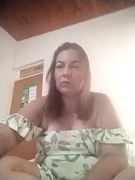 roxanne xxx online show from April 18, 2026, 3:14 pm