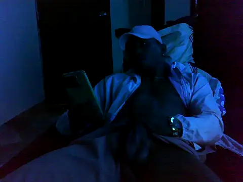 Snapshot of TomaTuYuco chatting on May 14, 2026, 12:29 am TomaTuYuco online show from May 14, 2026, 12:29 am