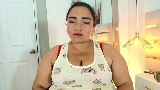 Samantha chubby online show from April 9, 2026, 4:25 am
