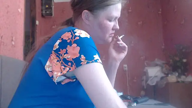 Snapshot of CharleyReid chatting on June 7, 2026, 11:59 am CharleyReid online show from June 7, 2026, 11:59 am