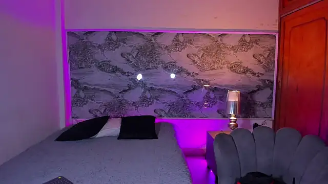 Miss KhalifaDoll online show from April 15, 2026, 4:07 am