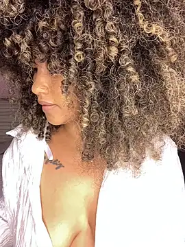Kendra curly online show from May 6, 2026, 5:22 am