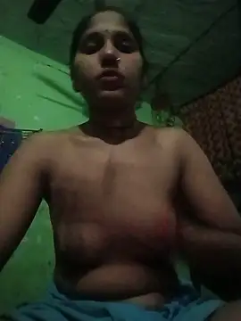 Snapshot of PUNAM__KHAN chatting on June 14, 2026, 10:33 pm PUNAM KHAN online show from June 14, 2026, 10:33 pm