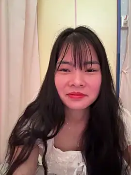 Snapshot of Naked-xx chatting on May 9, 2026, 10:57 pm Naked-xx online show from May 9, 2026, 10:57 pm