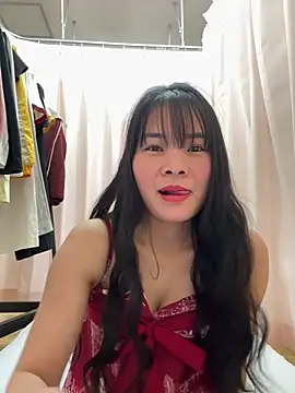 Snapshot of Naked-xx chatting on May 27, 2026, 1:29 pm Naked-xx online show from May 27, 2026, 1:29 pm