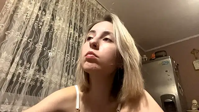 enchantedass online show from March 27, 2026, 8:10 pm