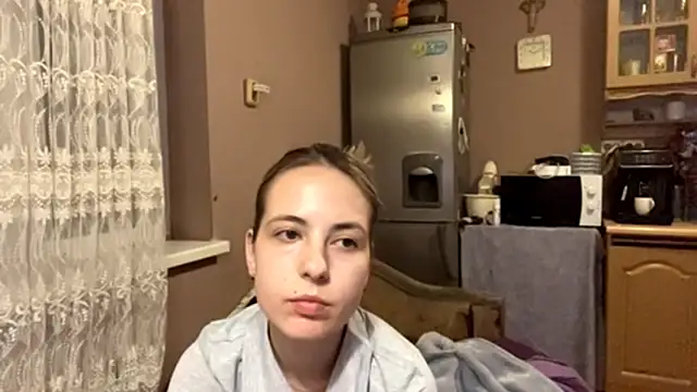 enchantedass online show from April 1, 2026, 7:11 pm