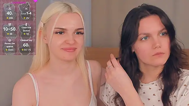 JuliannPaysour online show from April 16, 2026, 7:42 am