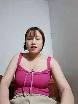 Snapshot of -Bitilu- chatting on July 13, 2026, 2:16 pm -Bitilu- online show from July 13, 2026, 2:16 pm