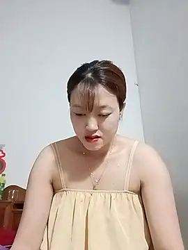 Snapshot of -Bitilu- chatting on July 6, 2026, 1:56 am -Bitilu- online show from July 6, 2026, 1:56 am
