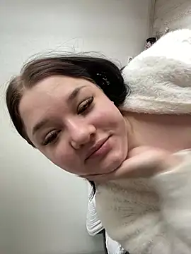 Kathy 1una online show from April 6, 2026, 8:15 am