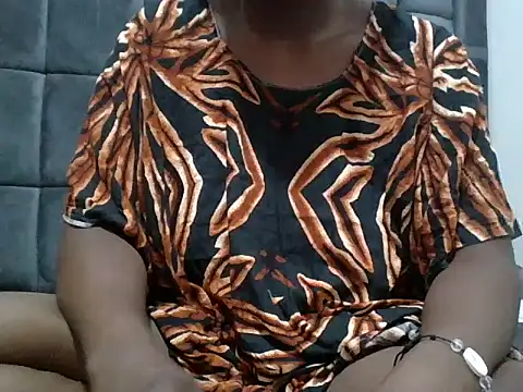 nice-lovely online show from April 7, 2026, 10:06 am