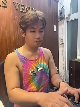 Snapshot of Titanryu chatting on June 30, 2026, 1:16 am Titanryu online show from June 30, 2026, 1:16 am