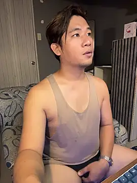 Snapshot of Titanryu chatting on July 6, 2026, 10:33 am Titanryu online show from July 6, 2026, 10:33 am