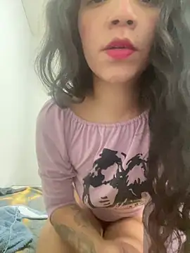 Morena  Florr online show from July 7, 2026, 3:59 pm