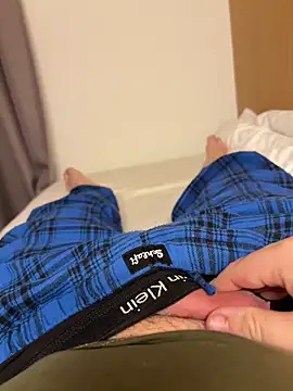 germanboy3 online show from April 5, 2026, 9:27 am