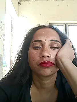 Raanieoy012 online show from April 24, 2026, 2:46 am