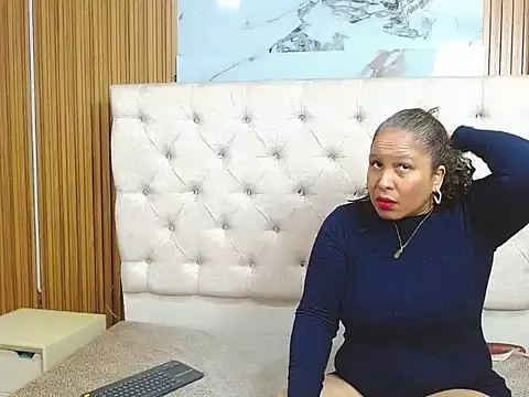 sayarahotcl202 online show from April 12, 2026, 9:51 pm