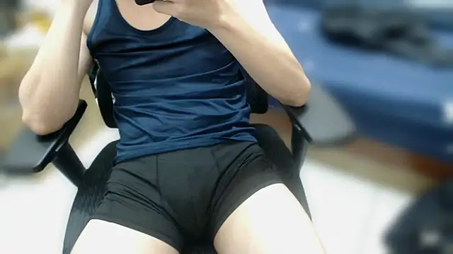 sk--007 online show from April 13, 2026, 12:31 pm