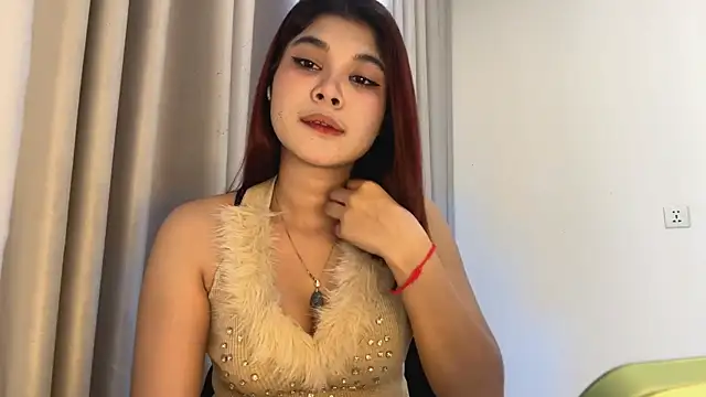 DreamyDDesiress online show from April 3, 2026, 6:42 am