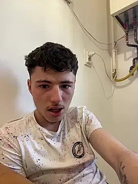 denysio69 online show from April 18, 2026, 4:37 am